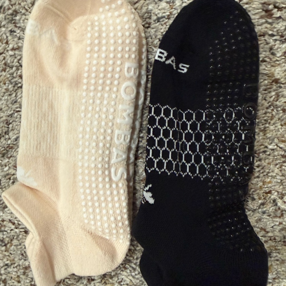 NWOT Women’s  Ankle Grip Socks - Black and Cream